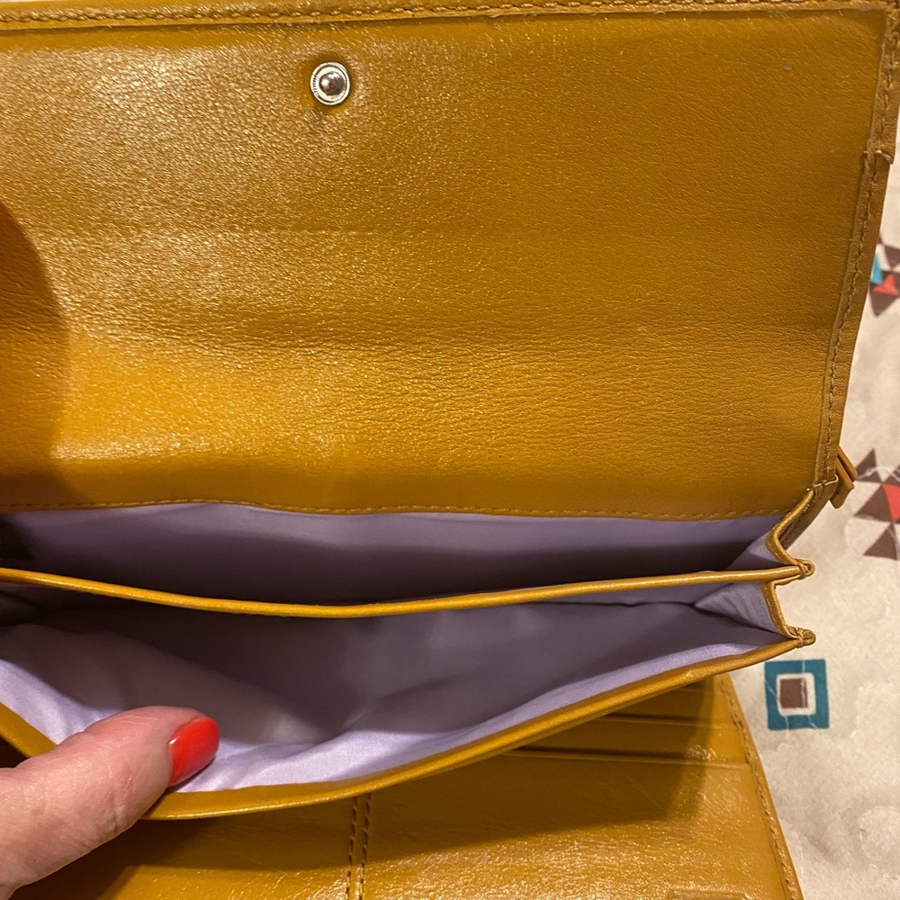Coach Wallet - Picture 8 of 9